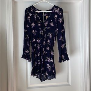 American Eagle xsmall floral romper